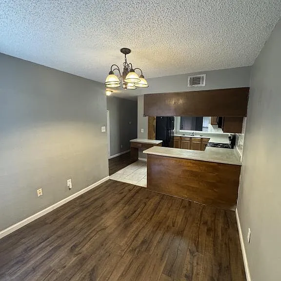 4906 Ali Ave #4 — Photo 10