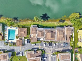 8330 SW 154th Ave APT 39, Miami, FL 33193