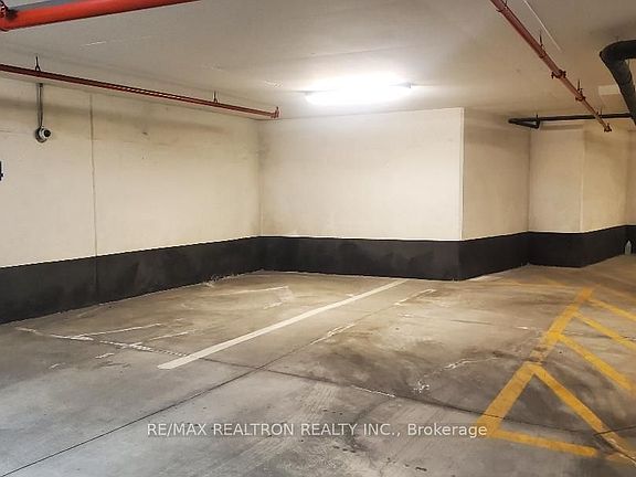 3rd image of 325 S Park Rd #194