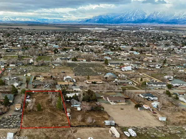 1372 Kim Pl, Minden, NV 89423