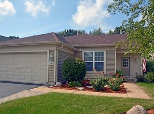 11863 Ludbury Rdg, Huntley, IL 60142