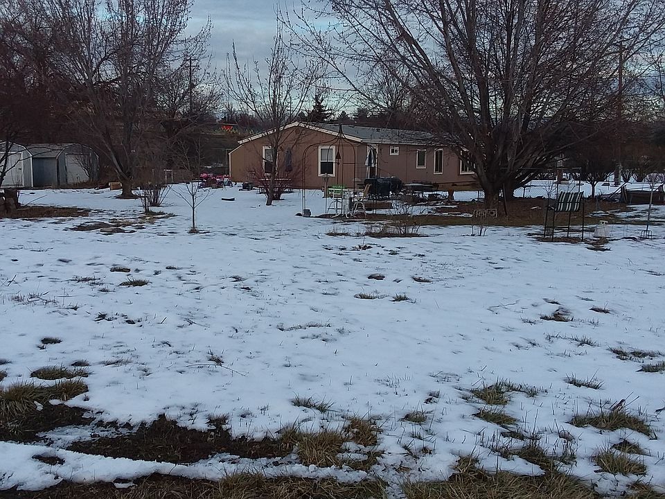 2nd image of 449 N Olde Park Pl