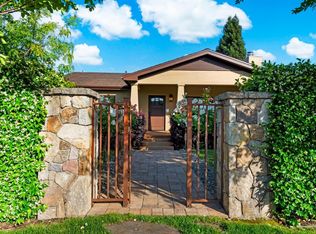 977 Pratt Avenue, St. Helena, CA 94574