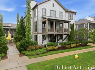 706 Croswell Ave SE #10, Grand Rapids, MI 49506