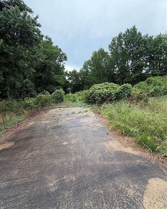 1st image of 2936 Bridge Dr #3