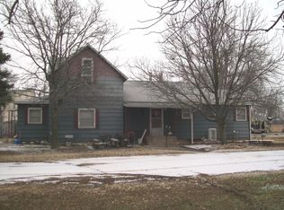 1001 Charles St, Albert, KS 67511