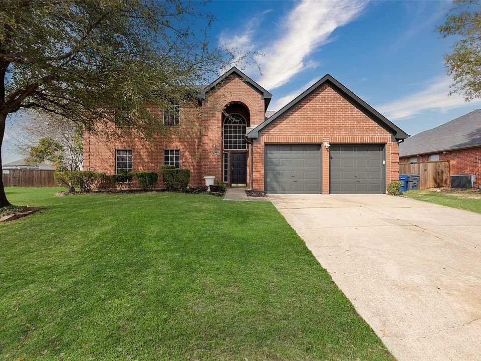 1st image of 2612 Peachtree Ln