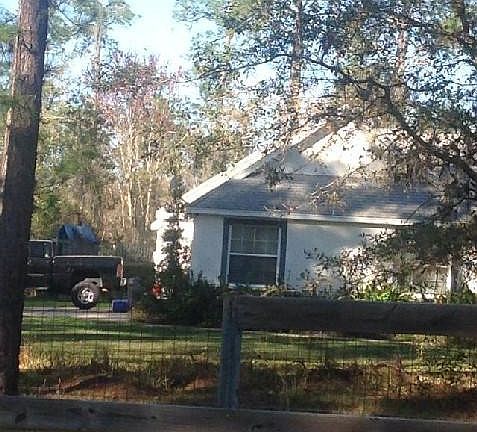 3rd image of 28611 Lindenhurst Dr