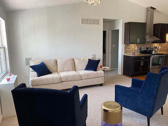4th image of 3810 Scarborough Way