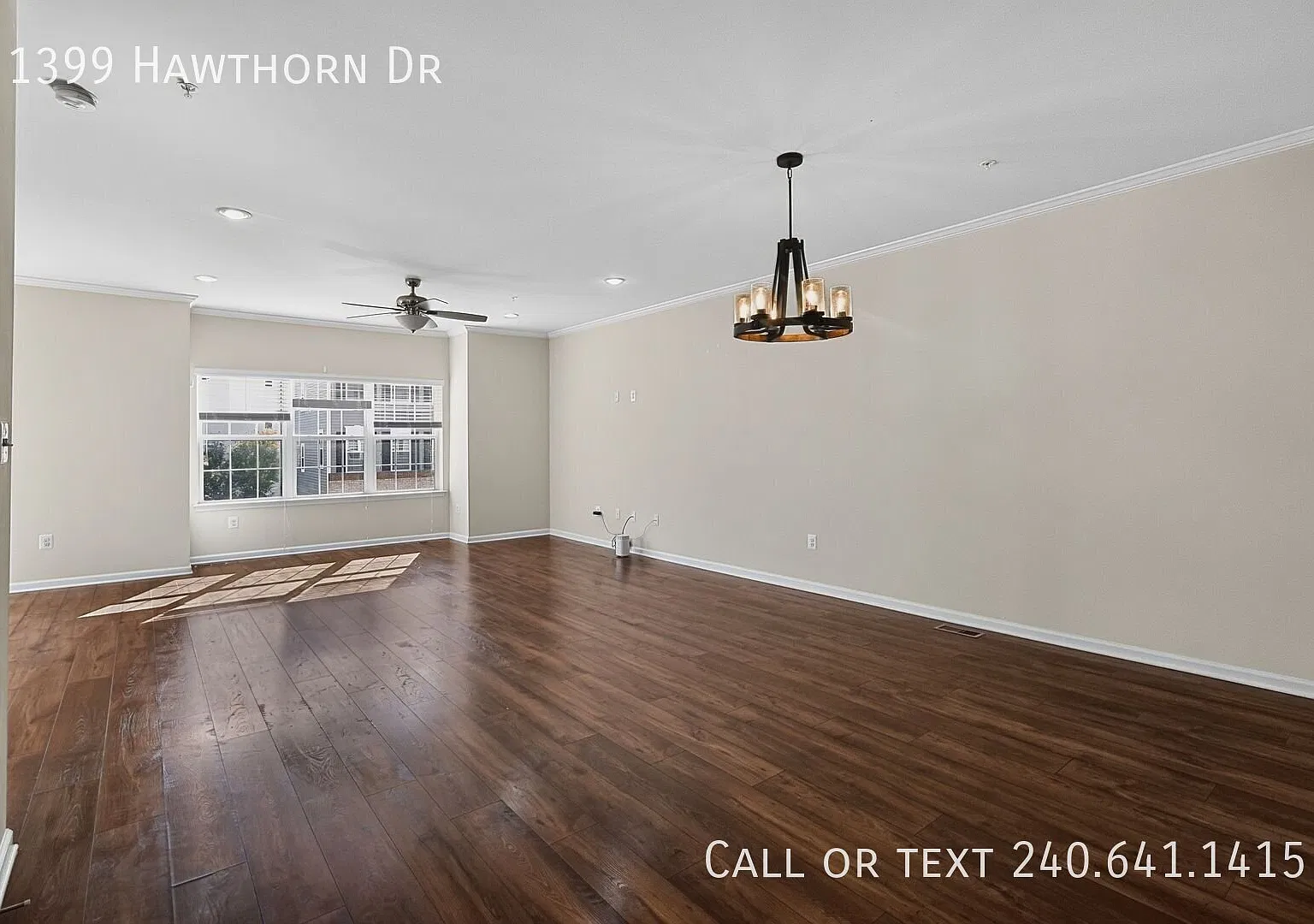 Spacious 3 BR + Den Townhome with Open Living Areas, Modern Kitchen & Attached Garage in Hanover! — Photo 4