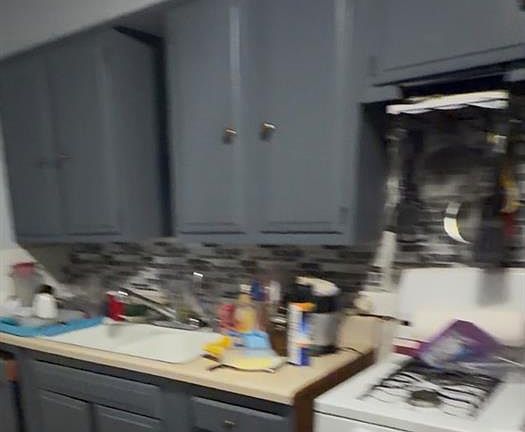 5th image of 507 W Cypress St
