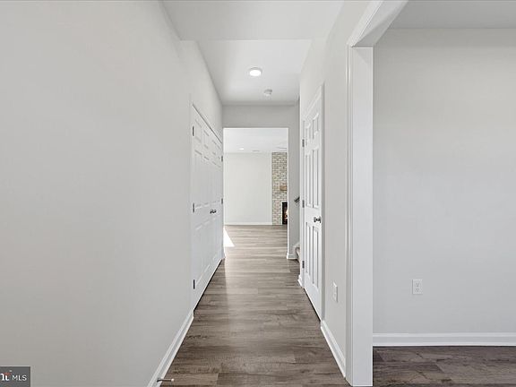 4th image of LOT 39 Rossmann Blvd