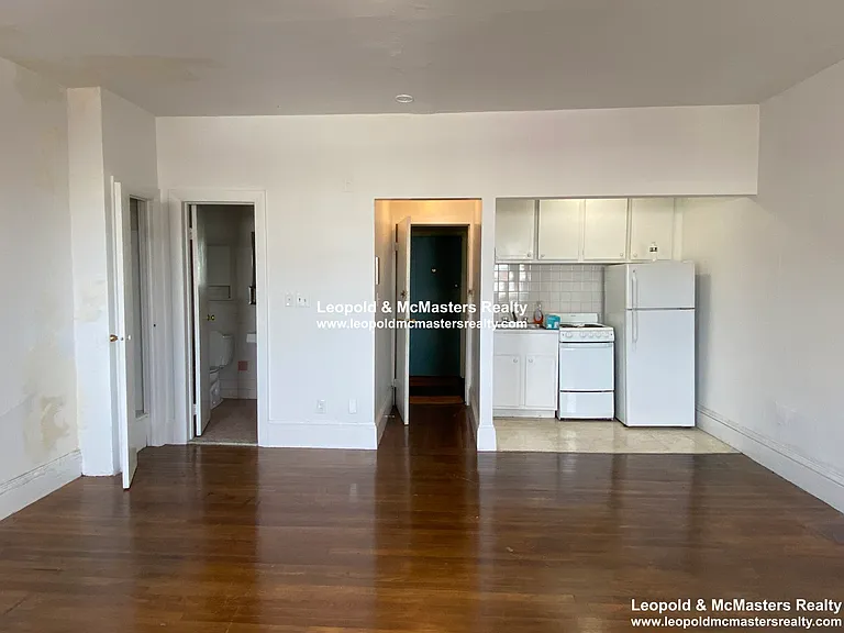 24 Mt. Vernon St apartment — Photo 25