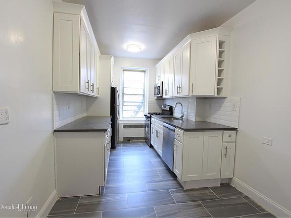 4th image of 11132 76th Ave APT 7G