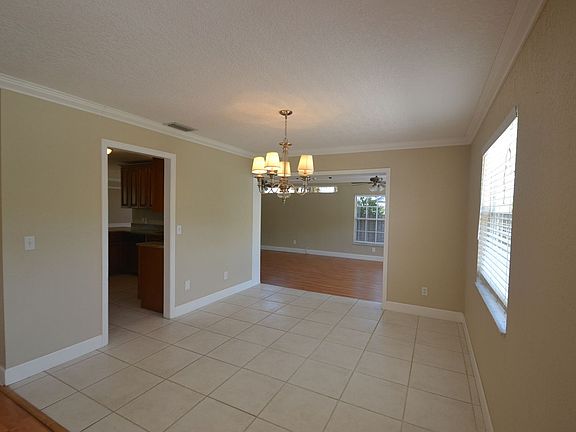 5th image of 112 Dunbridge Dr