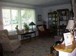 19 Sands Rd, Rochester, NY 14624