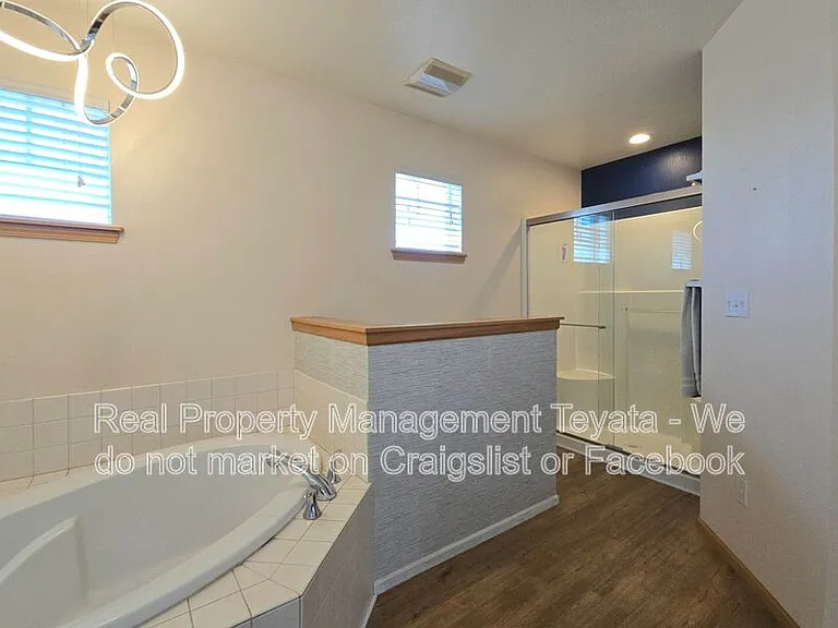 4814 Starfish Ln — Photo 15