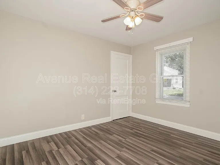 925 McDonough St — Photo 8