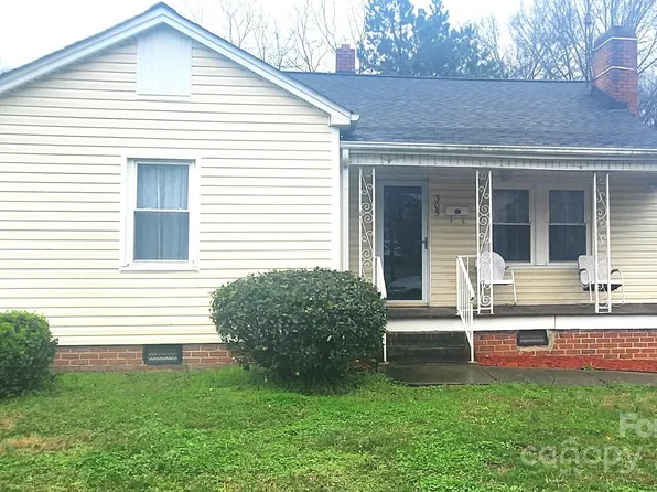 305 E Academy St, Cherryville, NC 28021