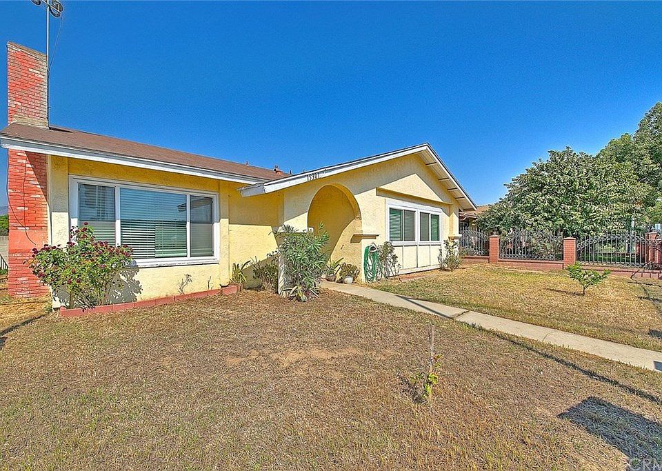 1st image of 15301 Badillo St