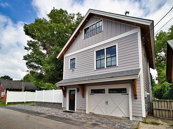 2nd image of 78 Walton St