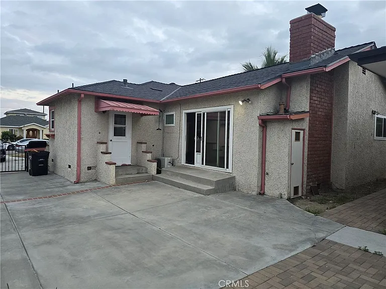 205 E Bencamp St — Photo 5