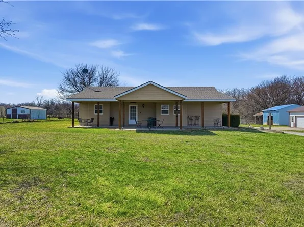 31710 Rockville Rd, Louisburg, KS 66053