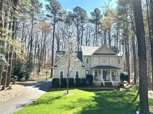 5631 Houndmaster Rd, Midlothian, VA 23112