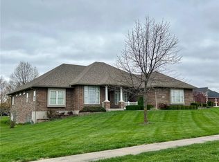 965 S Remington Dr, Odessa, MO 64076