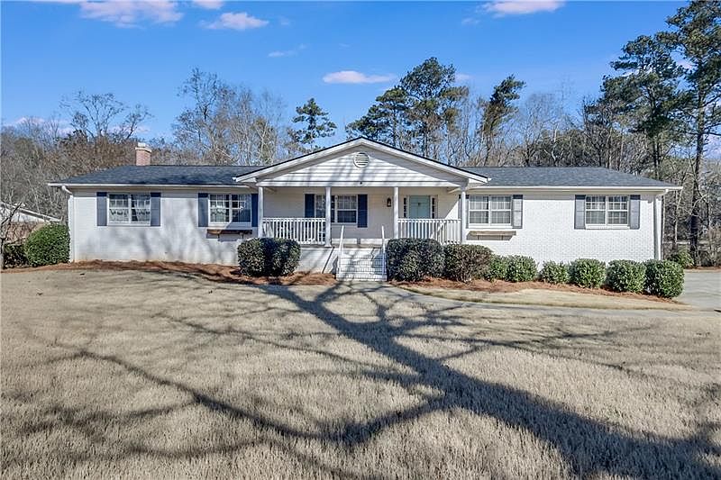1st image of 301 Early Parkway Dr SE