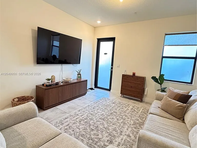 8195 NW 104th Ave #22 — Photo 4