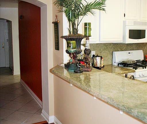 3rd image of 38055 Lido Dr