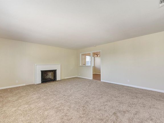 5th image of 5249 Verner Ave
