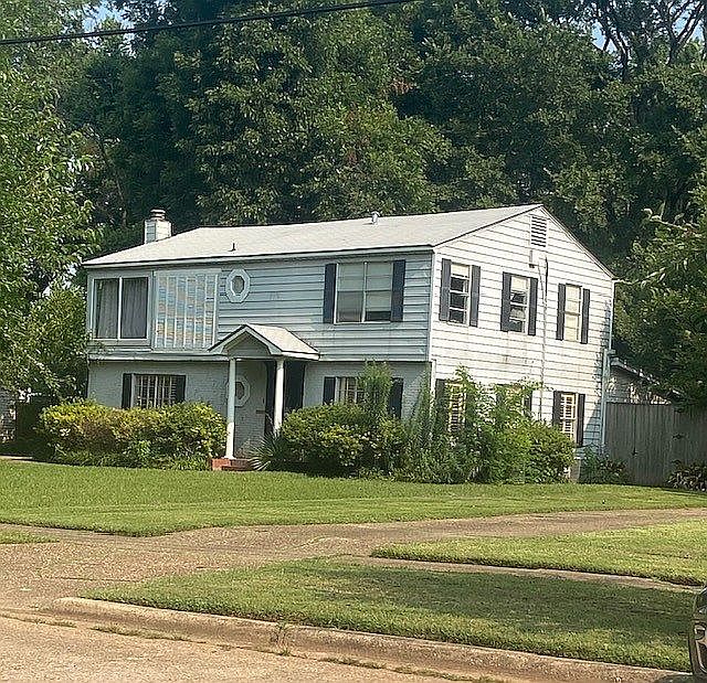 406 Ockley - Front view