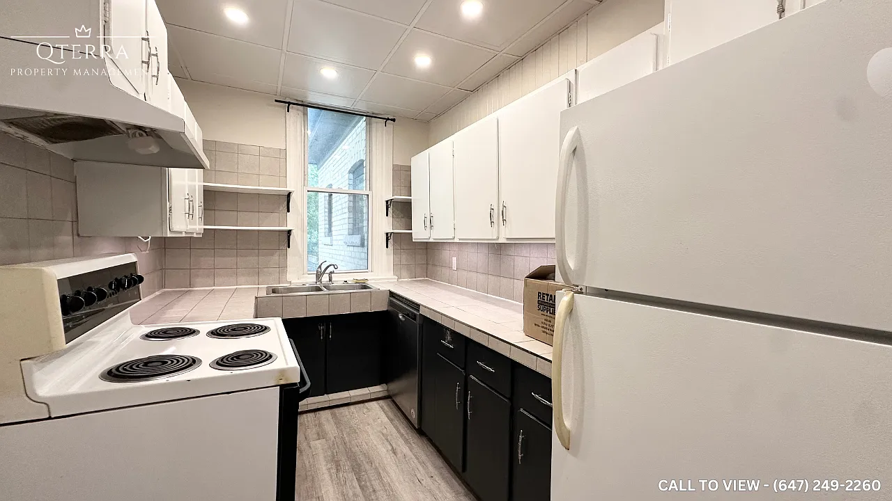 2 bed, 800 sqft, $1,895 — Photo 2