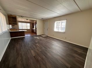 1813 Los Lentes Rd NE, Los Lunas, NM 87031
