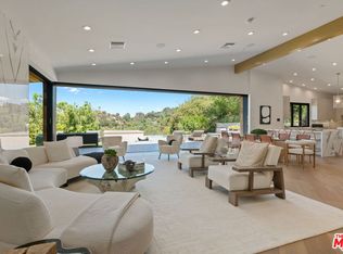 9153 Janice Pl, Beverly Hills, CA 90210