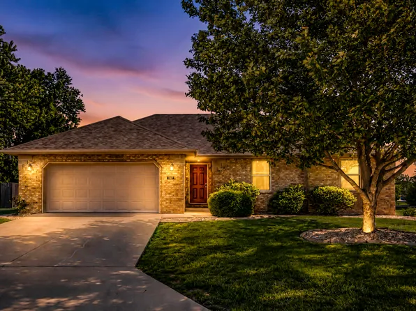 807 E Sandpiper Drive, Ozark, MO 65721
