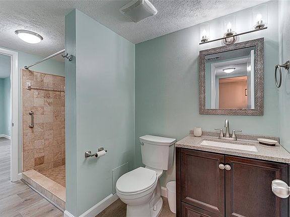 4th image of 4242 Heron Way #4242B323
