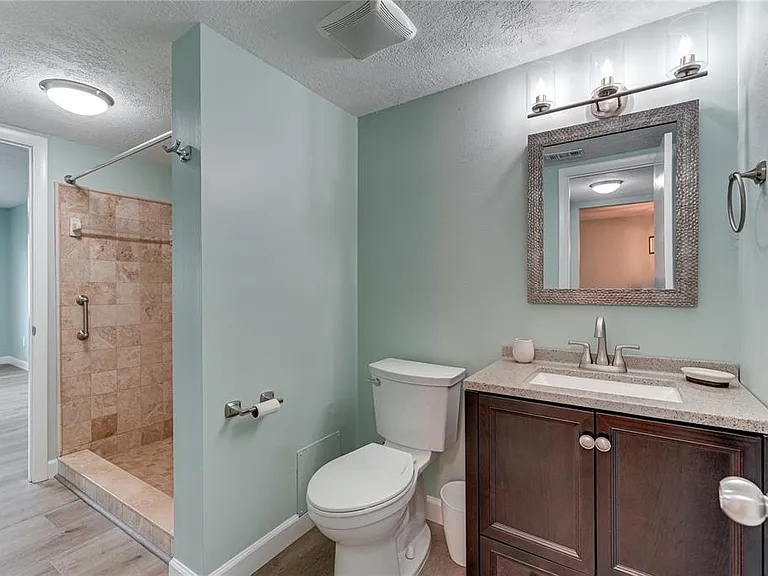 4242 Heron Way #B323 — Photo 10