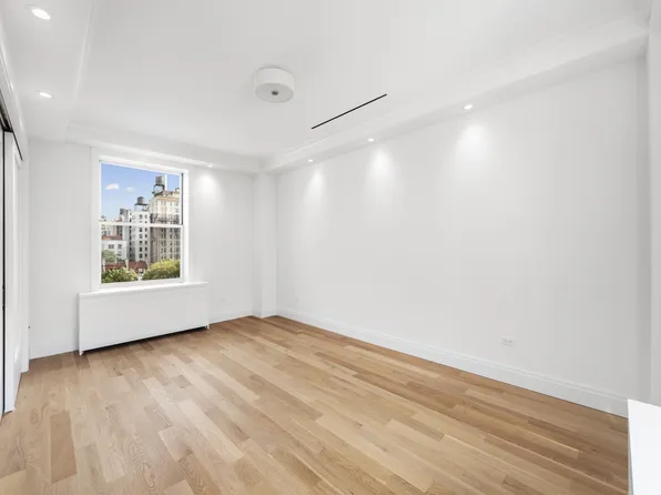 317 West 89th Street image 15 of 18