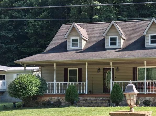 83 Osborne Fork Rd, Virgie, KY 41572