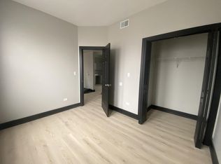 3848 W Hirsch St #17168236, Chicago, IL 60651