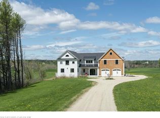 27 Twin Meadows Ln, Falmouth, ME 04105
