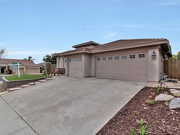 5th image of 2001 Dorrington Dr