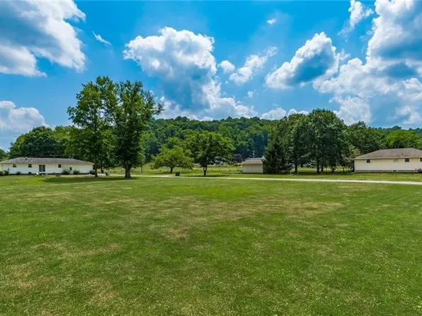 0 W 9th St, Dresden, OH 43821