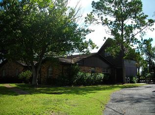 5811 Wickwillow Ln, Alvin, TX 77511