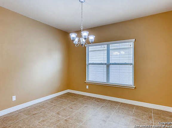 3rd image of 109 Highland Pl