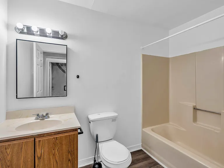106 N 34th St #B — Photo 19
