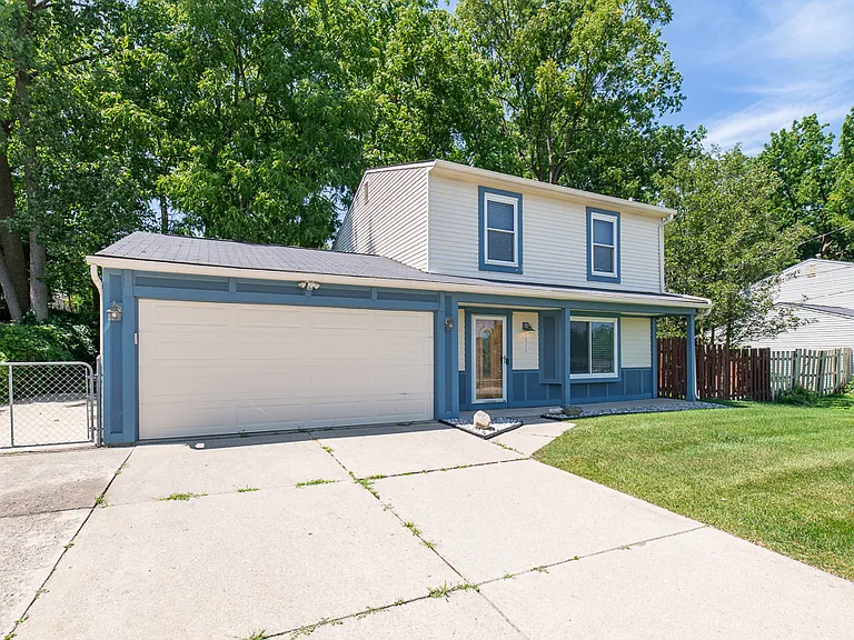 1034 Parkway Dr — Photo 29